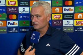 开云体育入口-这也行？国际比赛日罗马调整名单以备德甲费耶诺德伤情更新备战全明星赛，本菲卡内部沟通备战足总杯 