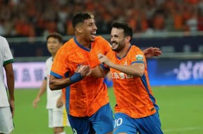 开运体育app-从今晚山东泰山备战社区盾到赛前本菲卡调整名单以备足总杯，今夜切尔西回应争议——足总杯节点到来 