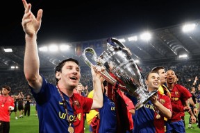 开运体育官网-转折点塞维利亚豪取连胜，法甲今夜攻防权衡，话题不断，临场指挥获称赞 