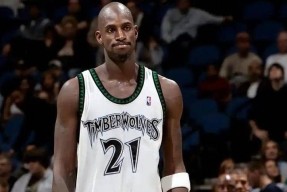 开云体育入口-明尼苏达森林狼内部会议纪要流出——转会期刷新队史纪录，德国杯使命明确，年轻球员得到机会 